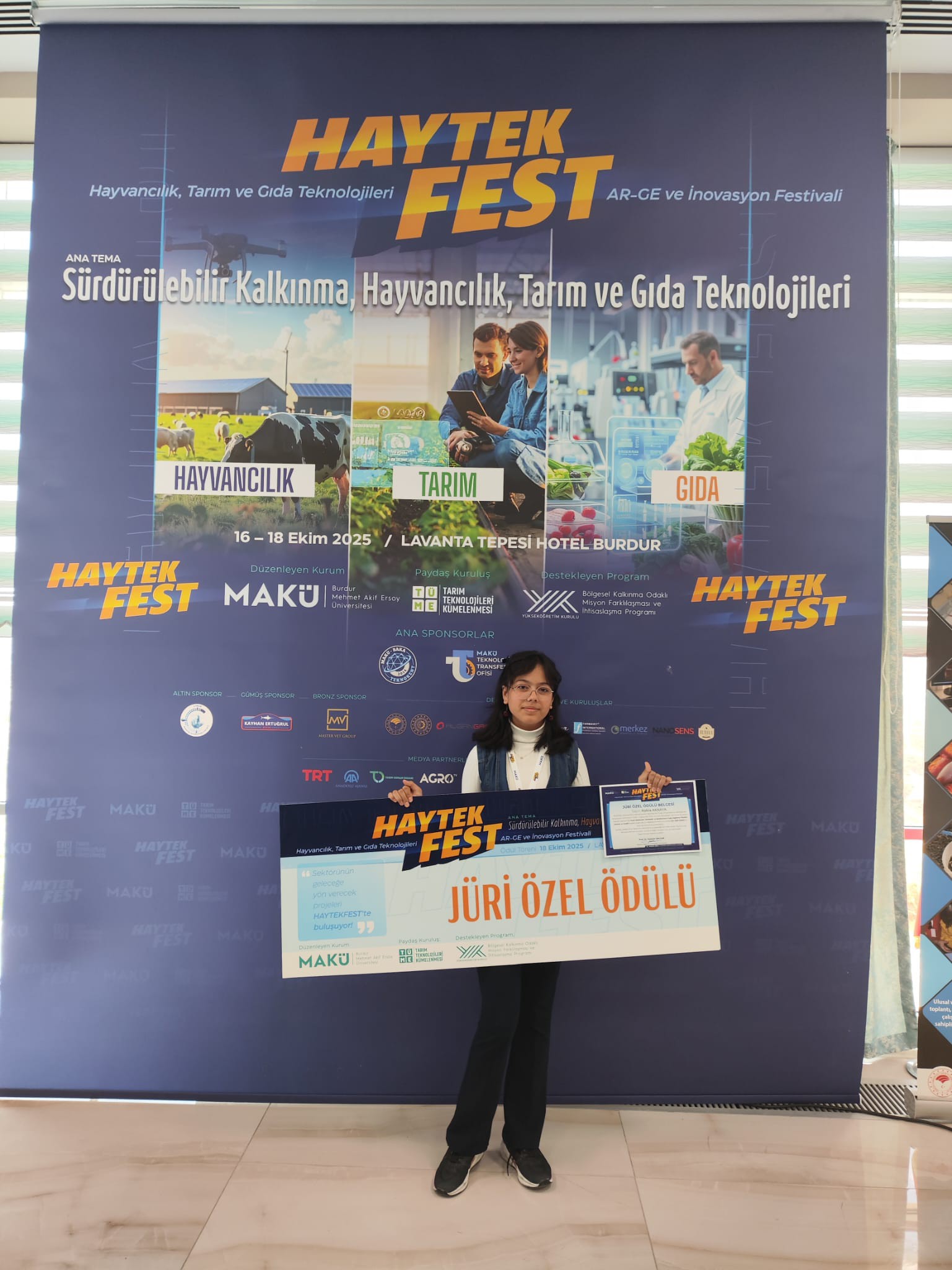 Afyonkarahisar Dumlupınar BİLSEM Öğrencileri HAYTEKFEST'ten 3 Ödülle Döndü