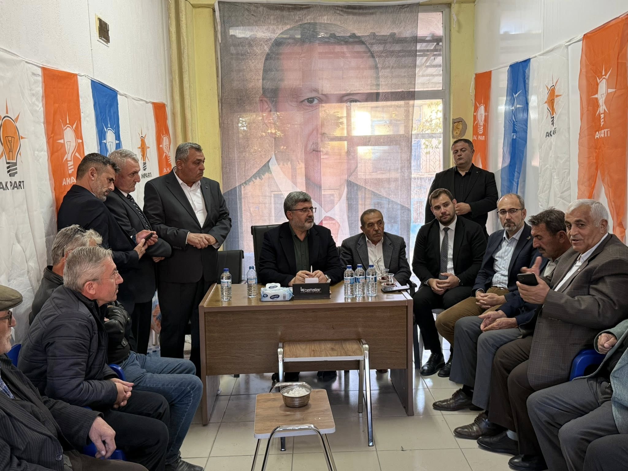 Milletvekili Özkaya, Dinar'da Hizmet Kervanını Sürdürüyor