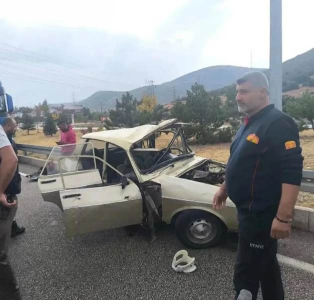 Afyon Yolunda Feci Kaza!