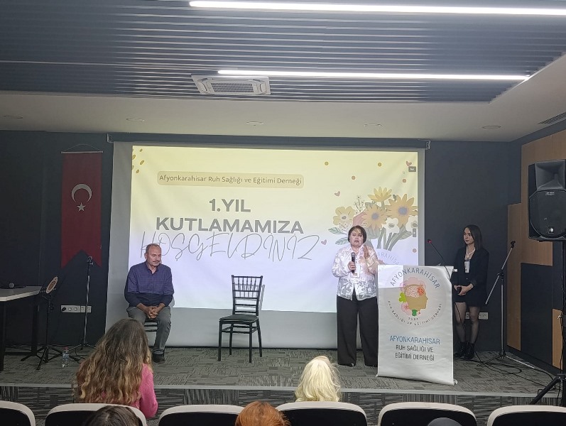 Afyonkarahisar Ruh Sağlığı Ve Eğitimi Derneği 1. Yılını Kutladı