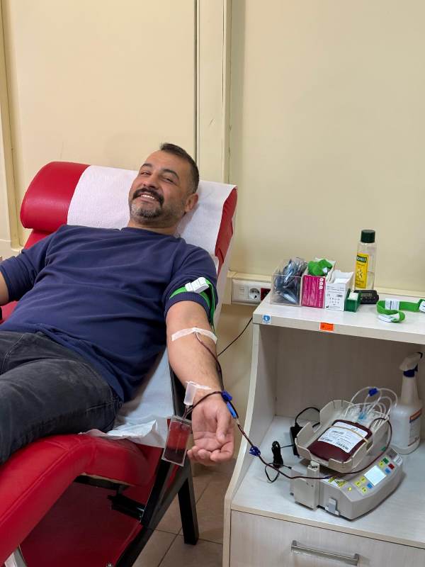 Afyonkarahisar'da Ak Parti İl Başkanlığı'ndan Kan Bağışı