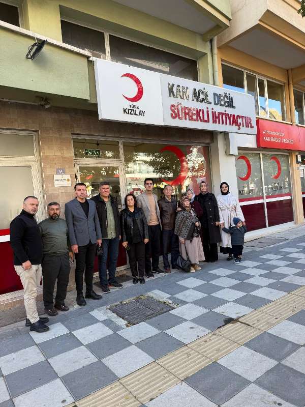 Afyonkarahisar'da Ak Parti İl Başkanlığı'ndan Kan Bağışı