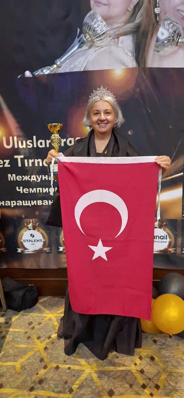 Afyonlu Güzellik Uzmanından Dünya Çapında Başarı