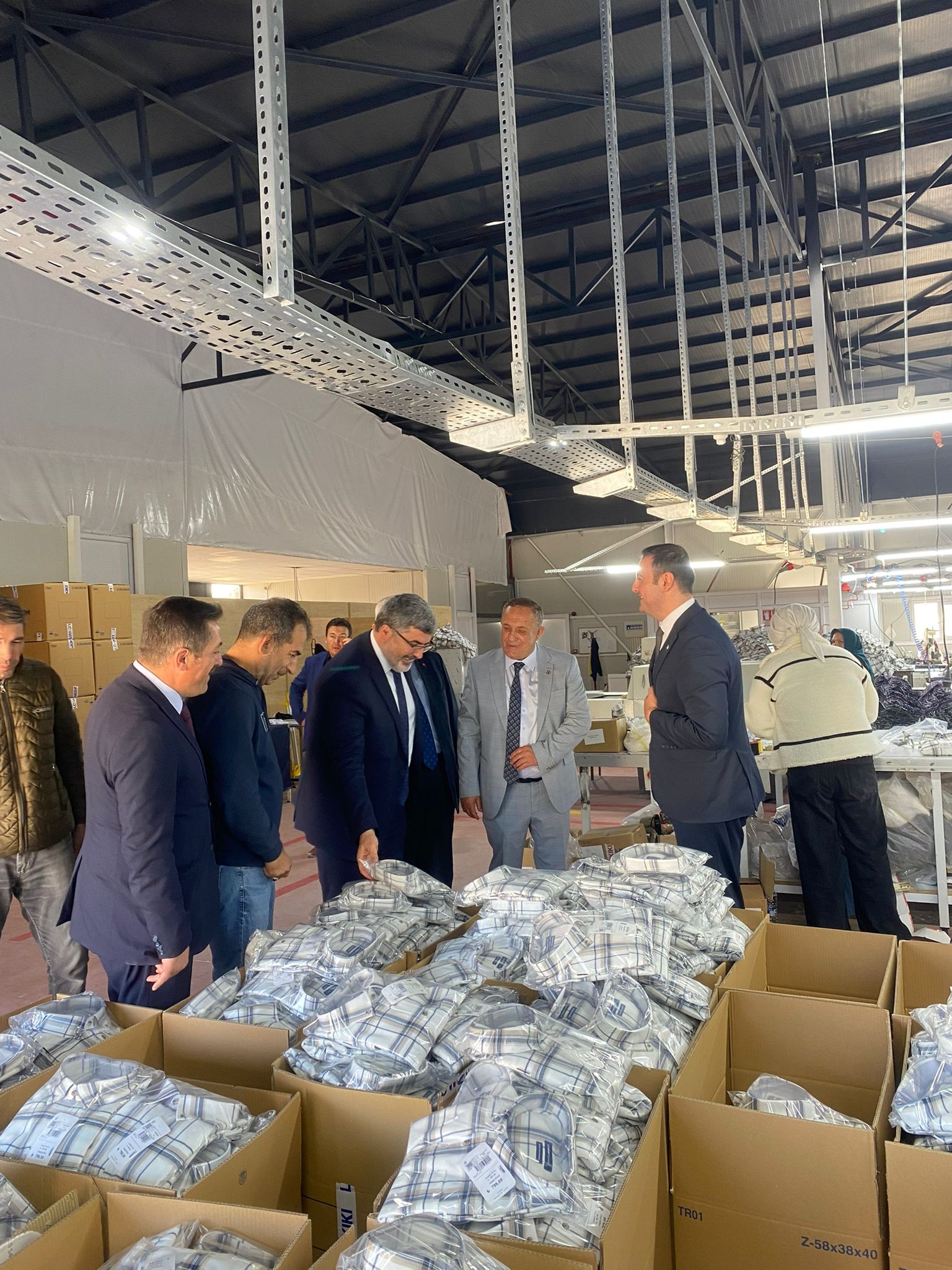 AK Parti Afyonkarahisar Milletvekili Özkaya, İl ve İlçelerde Yatırımları Yerinde İnceledi