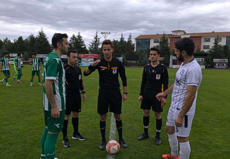 Artuk Grup Çakırköyspor Şuhut’ta Zafere Ulaştı!