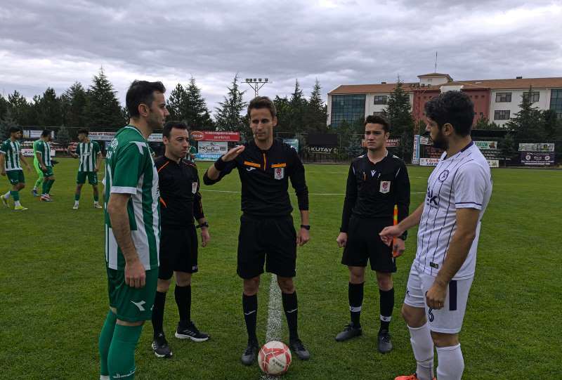 Artuk Grup Çakırköyspor Şuhut’ta Zafere Ulaştı!