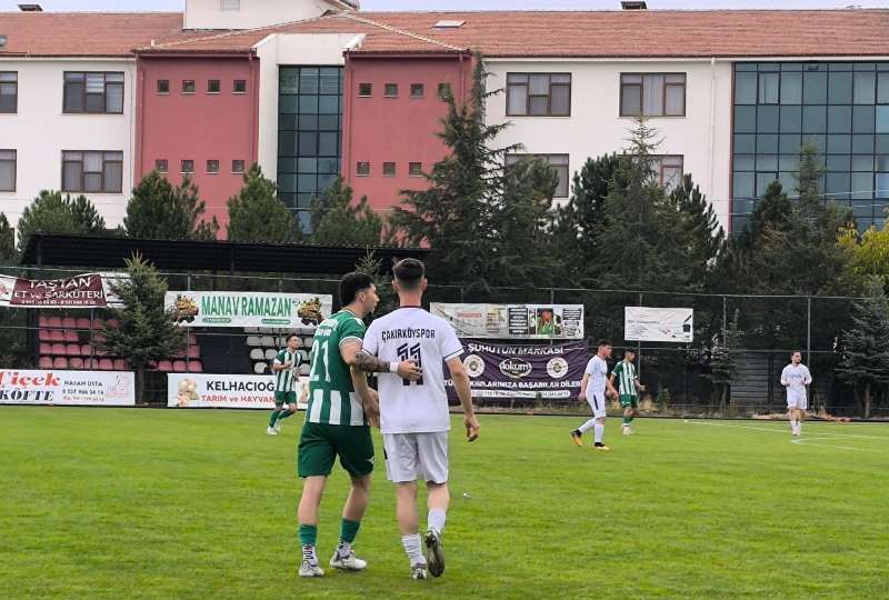 Artuk Grup Çakırköyspor Şuhut’ta Zafere Ulaştı!