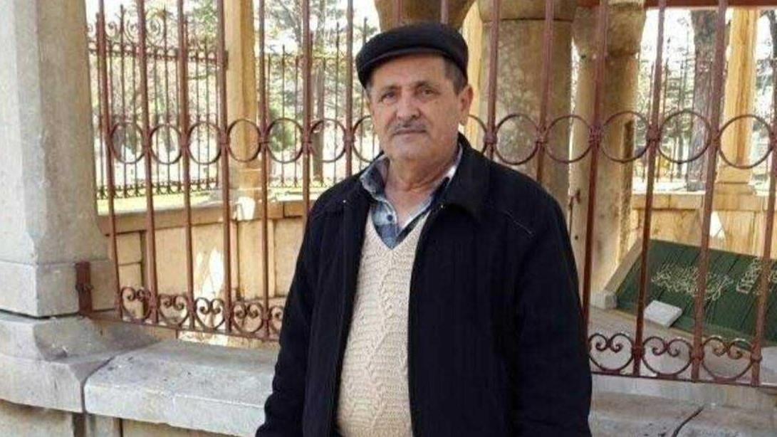Pazardan Mezara: 3 Kardeş Ve Enişteleri Yan Yana Defnedildi