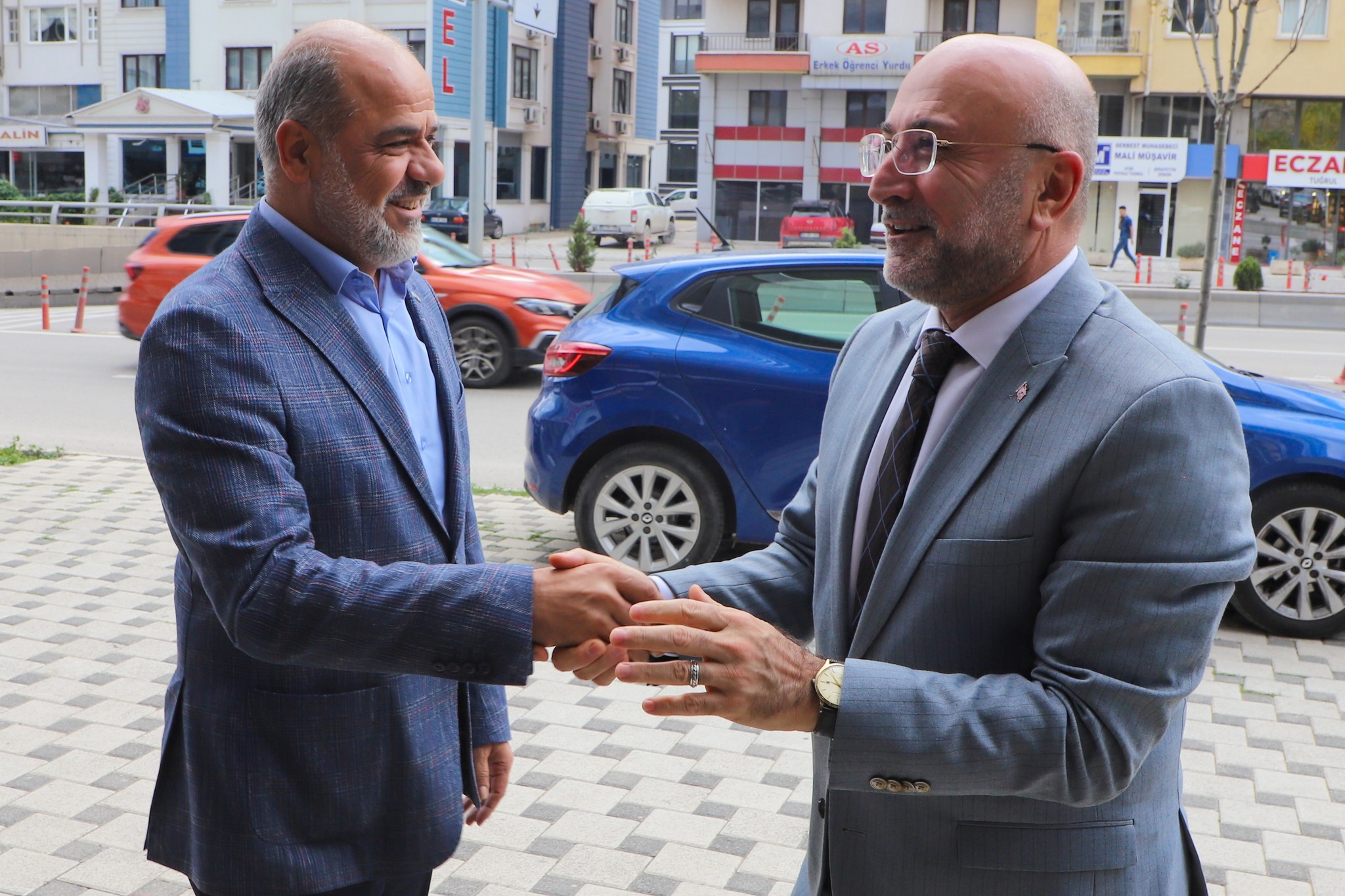 Başkan Şahin'den MÜSİAD'a Ziyaret