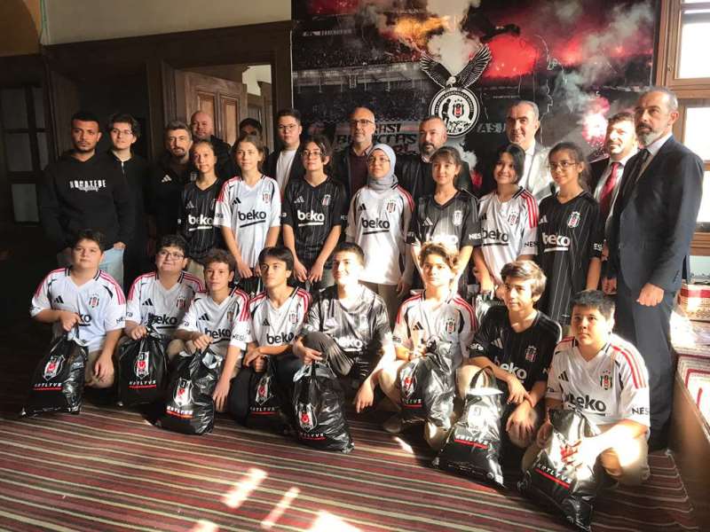 Beşiktaşlı Gönüllülerden Anlamlı Dayanışma Örneği!