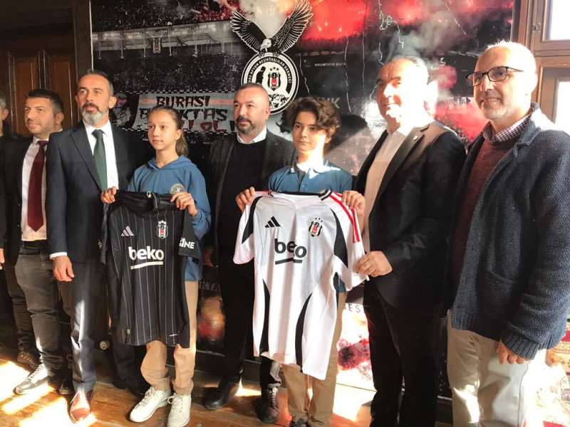 Beşiktaşlı Gönüllülerden Anlamlı Dayanışma Örneği!