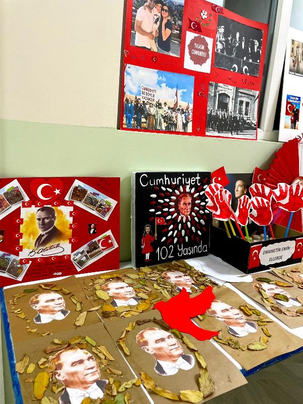 Cumhuriyet Coşkusu Minik Kalplerle Buluştu