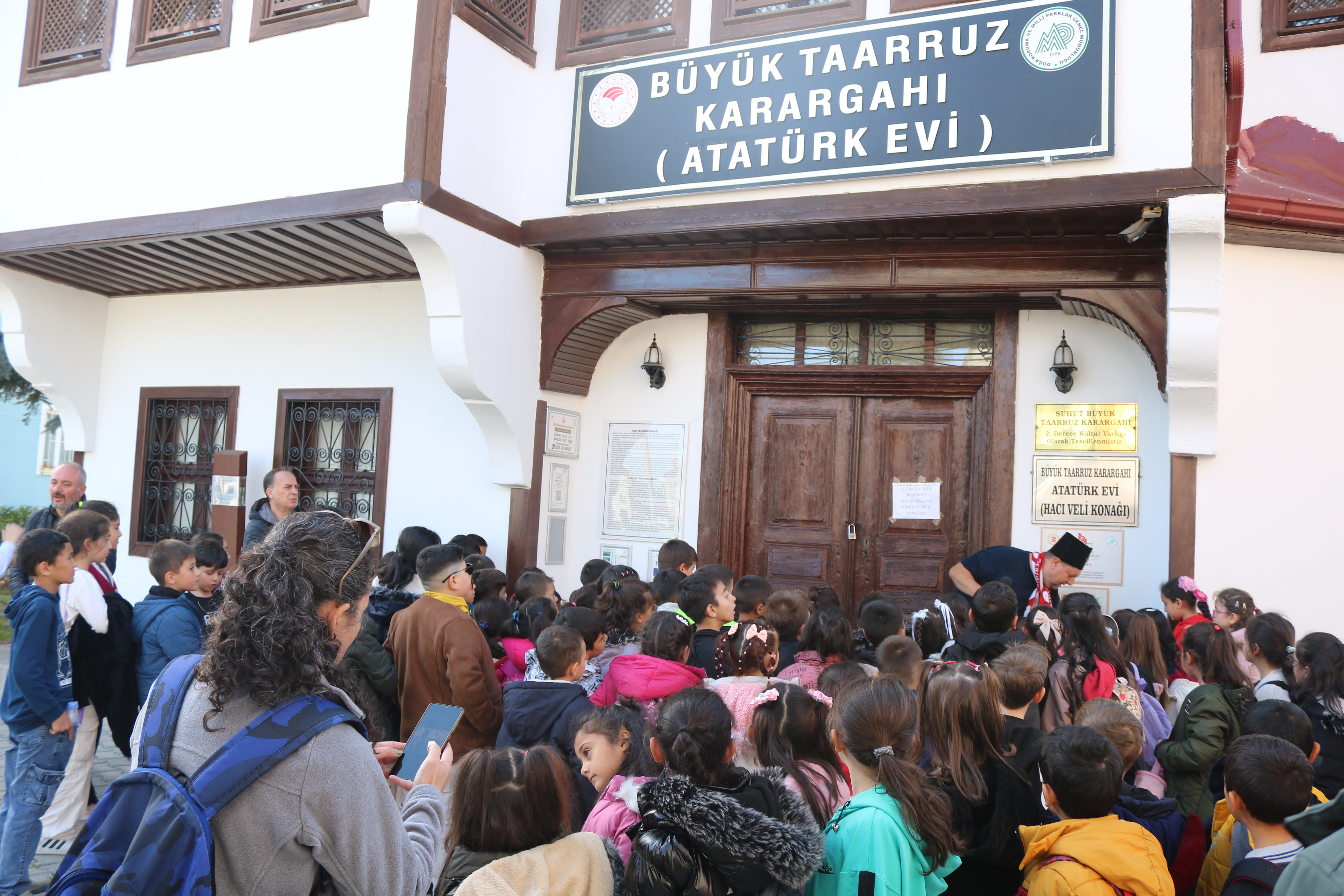 Cumhuriyet İlkokulu Öğrencileri Cumhuriyet Coşkusunu Tarihle Buluşturdu