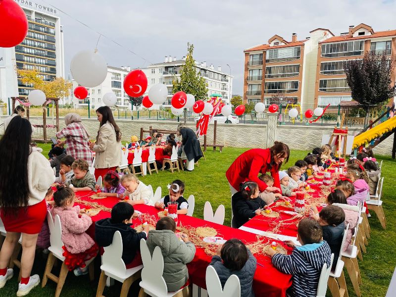 Cumhuriyetin 102. Yılında Miniklerden Anlamlı Proje!