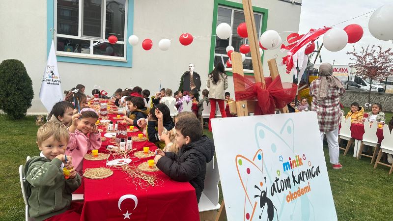 Cumhuriyetin 102. Yılında Miniklerden Anlamlı Proje!