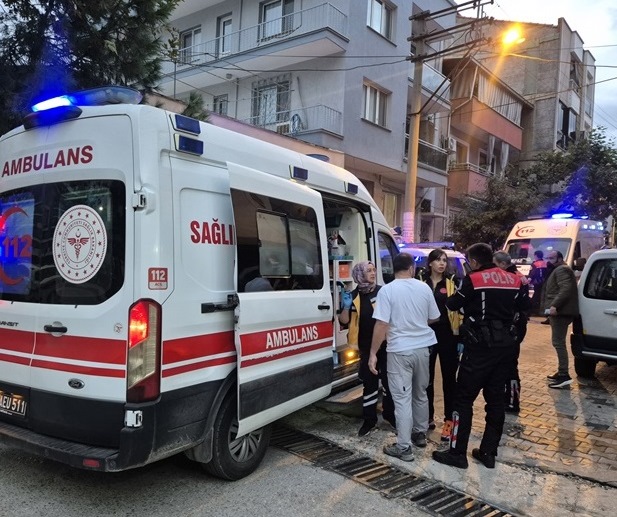 Dayı Ve Yeğen Kavgasında Kan Aktı!