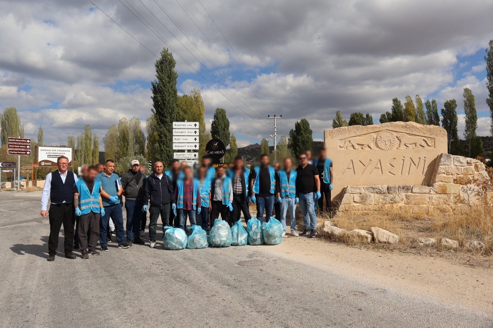 Frig Vadisi’nde Yükümlülerden Çevre Temizliği