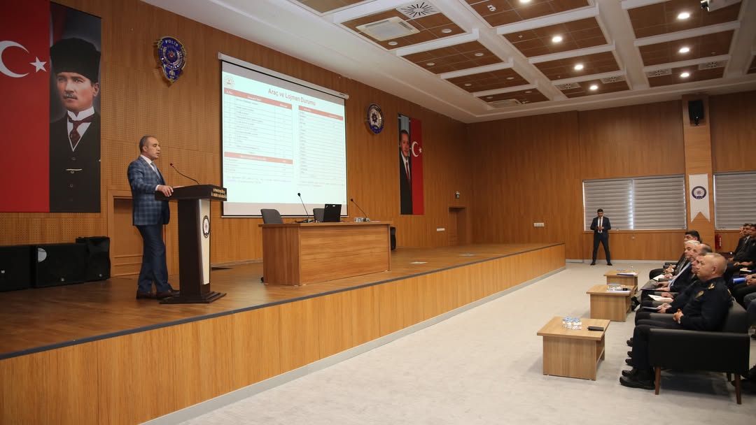 Afyonkarahisar Emniyet Müdürlüğü'nde Kapsamlı Değerlendirme Toplantısı