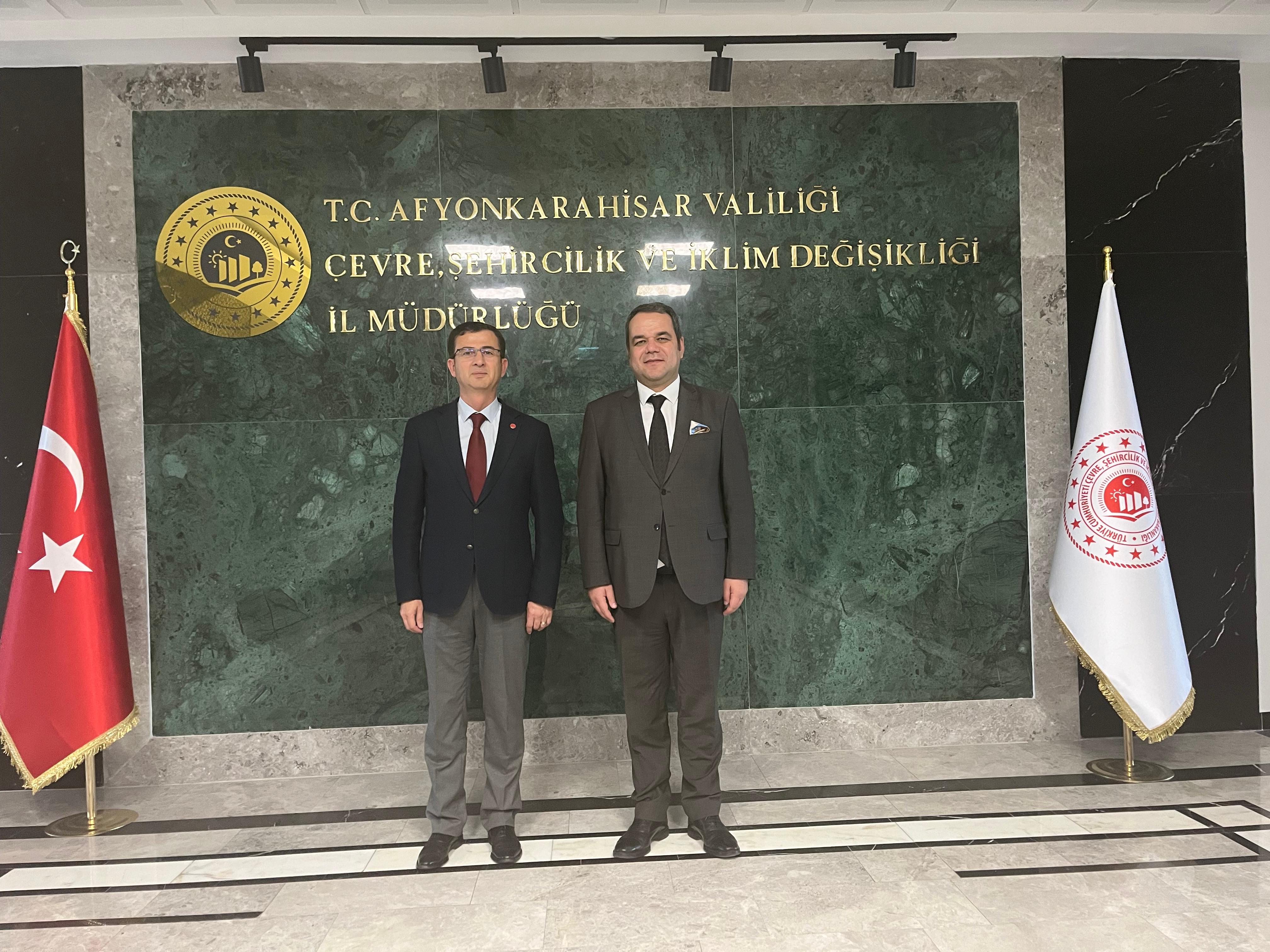 İş İnsanı Artuk’tan Müdür Karayol’a Nezaket Ziyareti