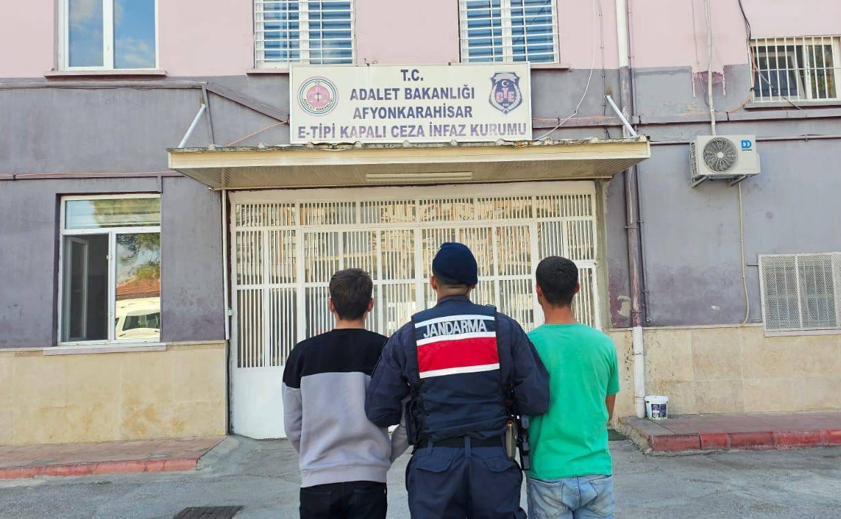 Işıklarda Uyuşturucu Operasyonu!