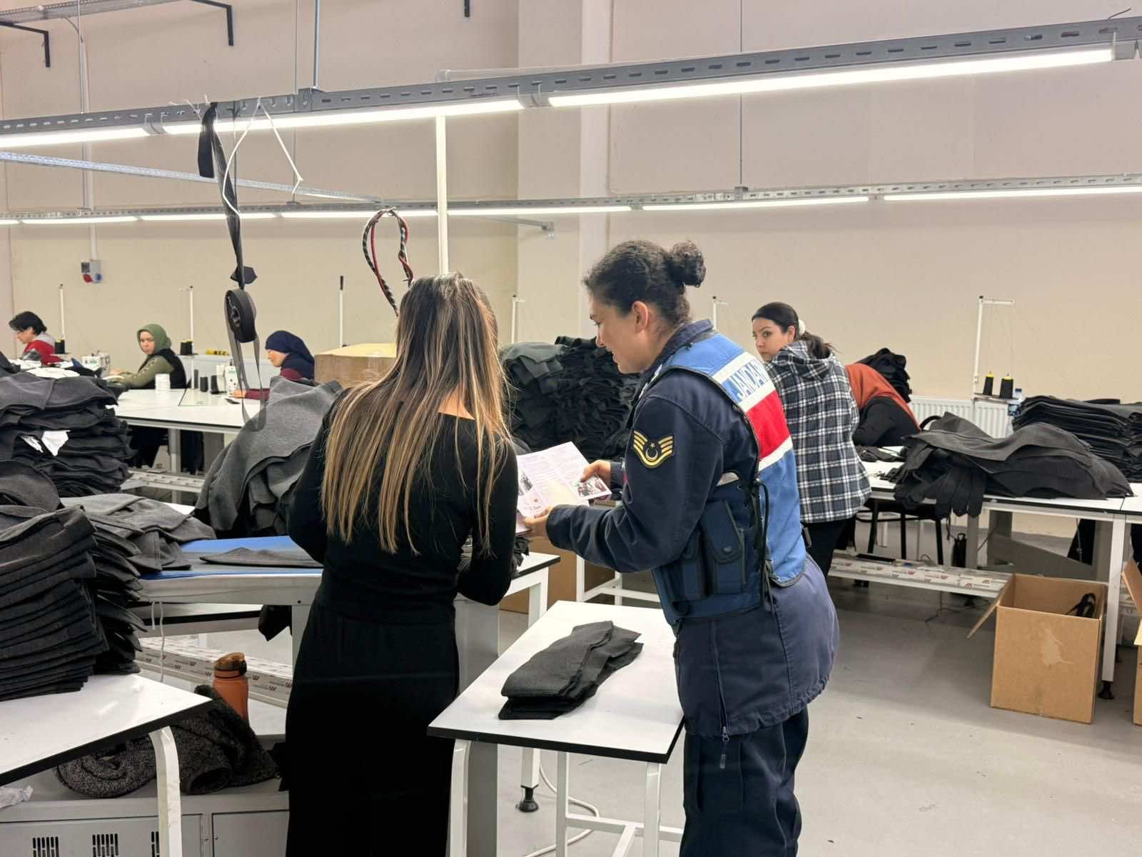 Kadına El Kal-ka-maz! Jandarma Bayat’ta Sahaya İndi