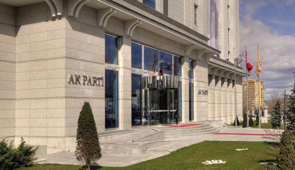 Üç İlçe Başkanı Görevden Alındı!