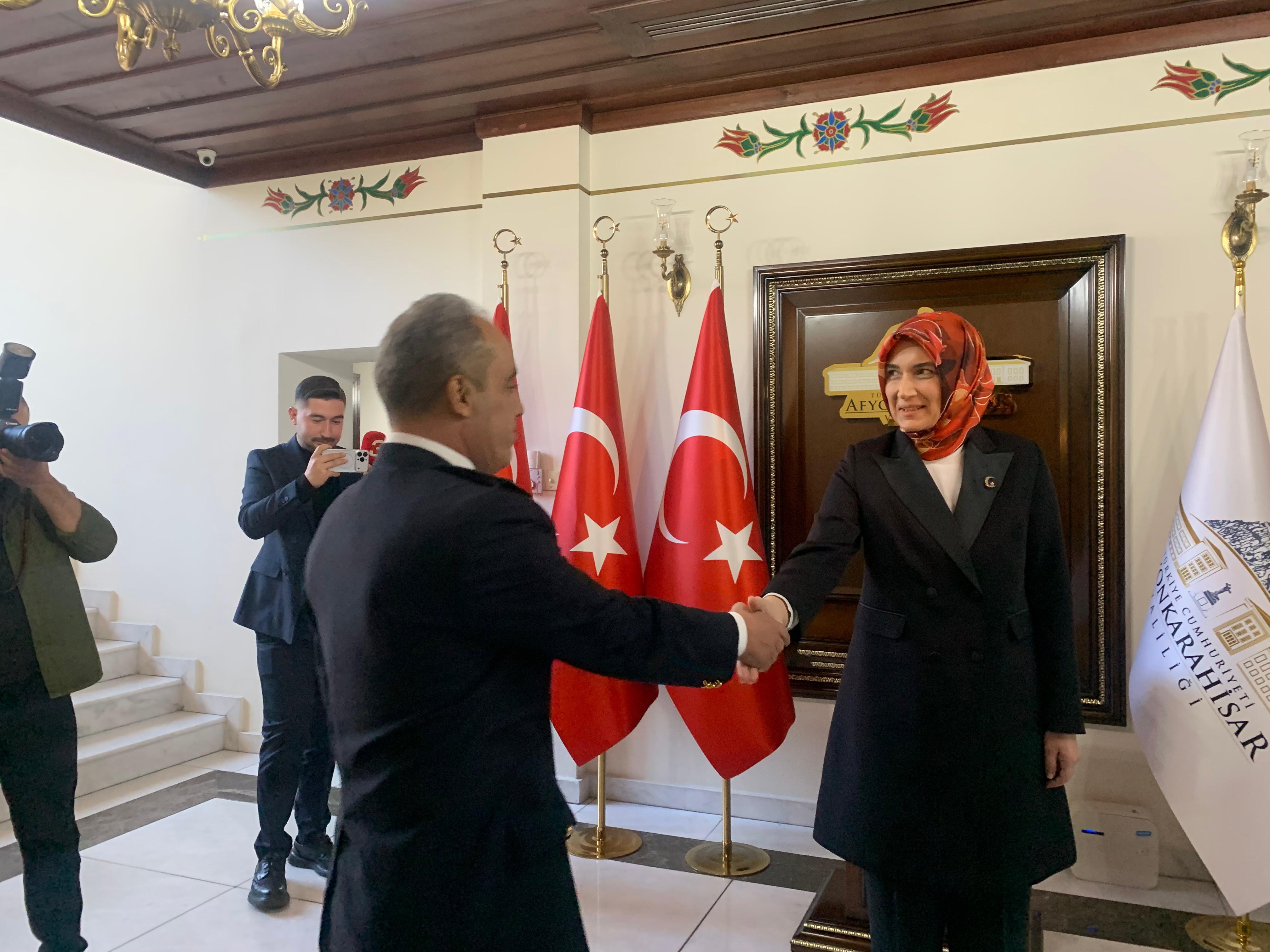 Vali Yiğitbaşı, Cumhuriyet Bayramı Tebriklerini Kabul Etti