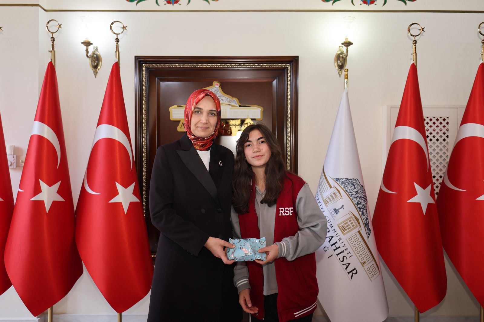 RSP Öğrencisi Nazlı Karanfil Cumhuriyet Coşkusunda Dereceye Girdi