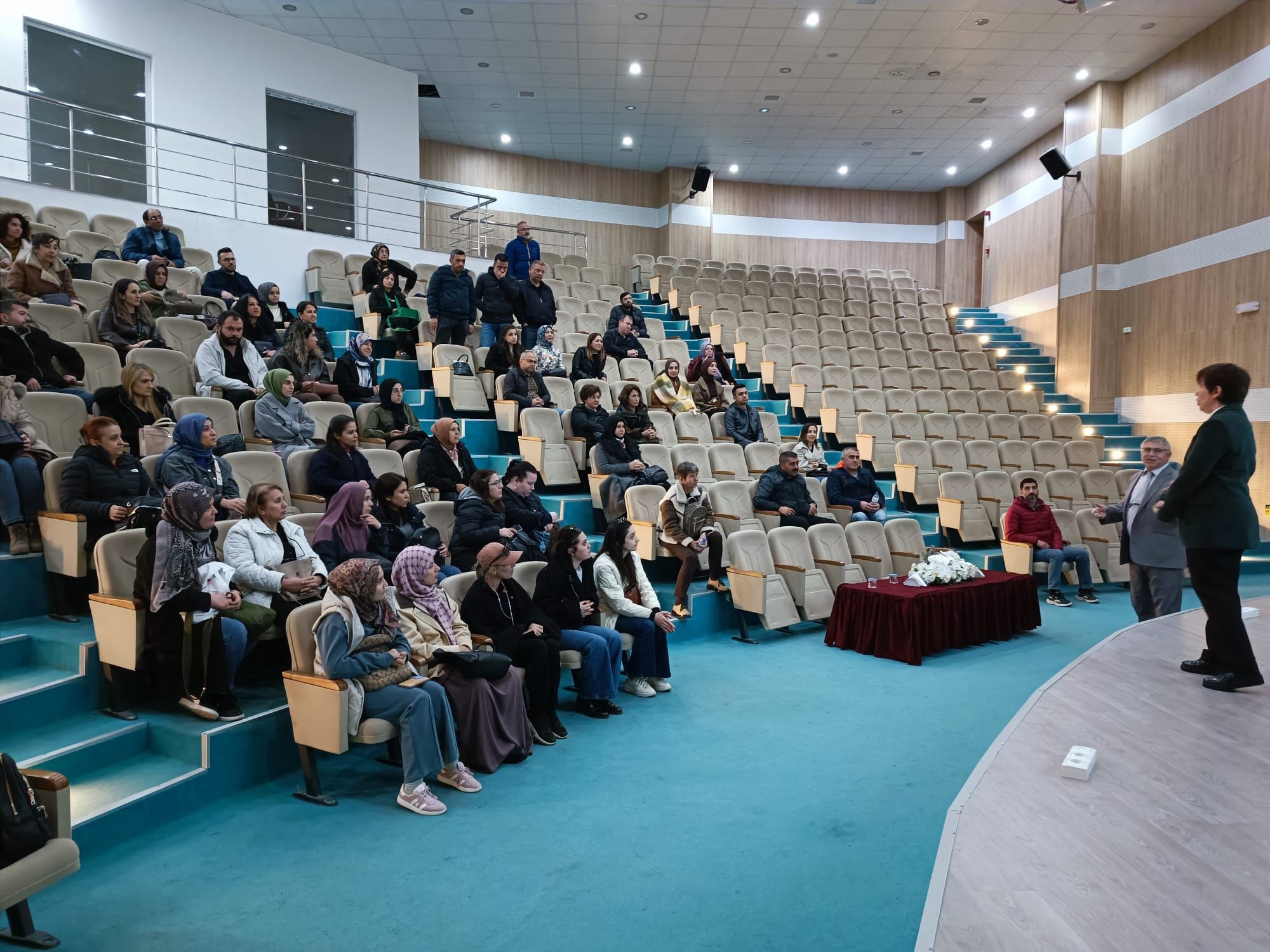 Afyonkarahisar Milli Eğitimi ve AFSÜ İşbirliğiyle Öğretmenlere Farkındalık Eğitimi