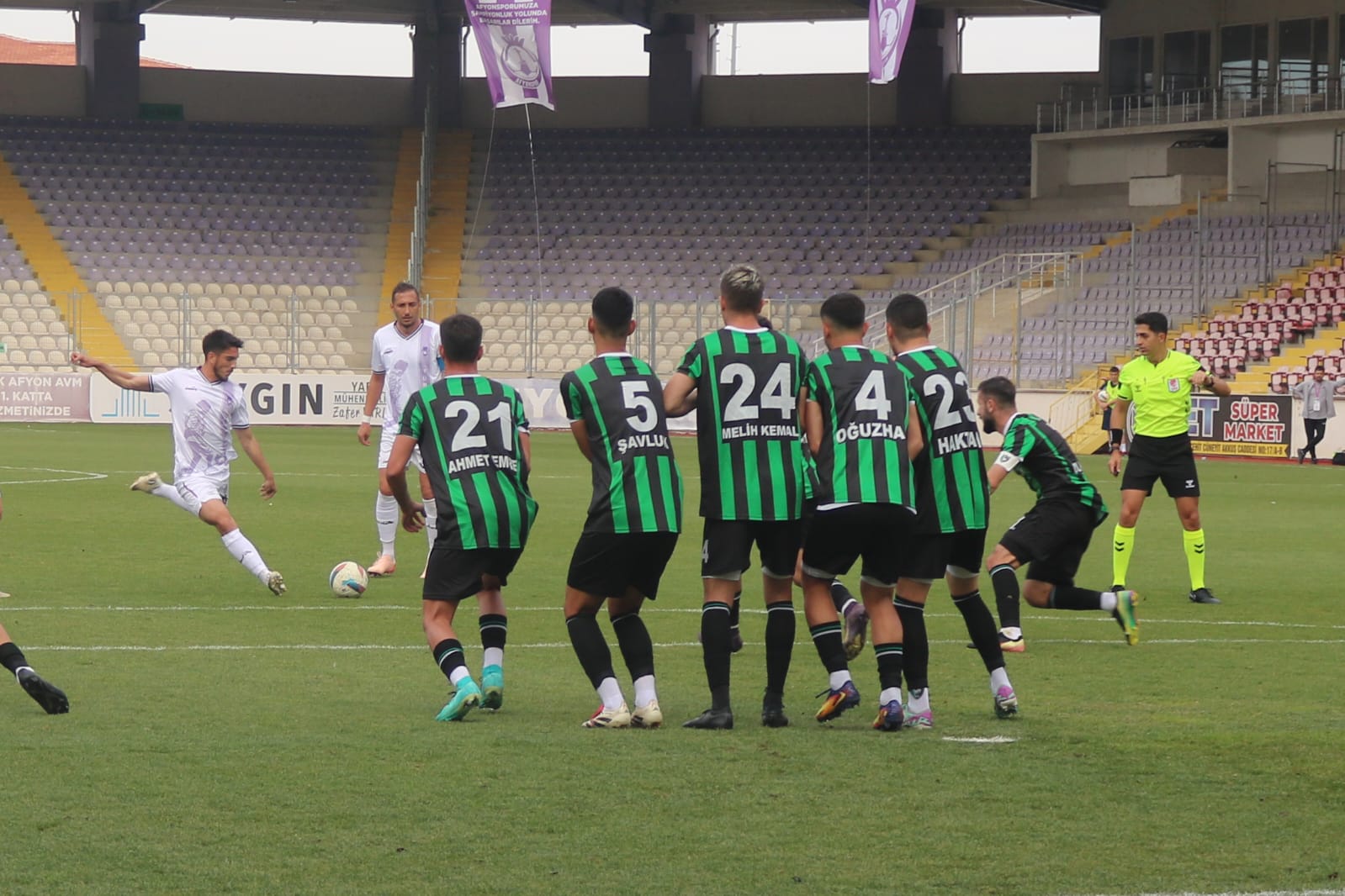 1923 Afyonkarahisarspor Zorlu Mücadeleden Altın Değerinde 1 Puan Çıkardı!