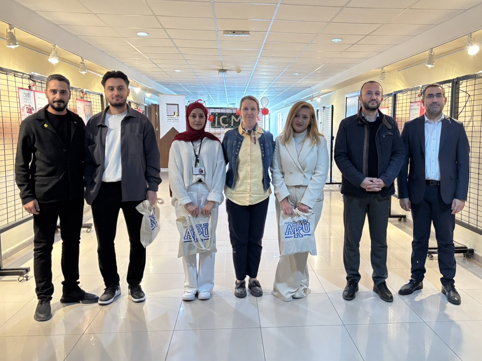 “Cumhuriyet Temalı Afiş Sergisi” Düzenlendi