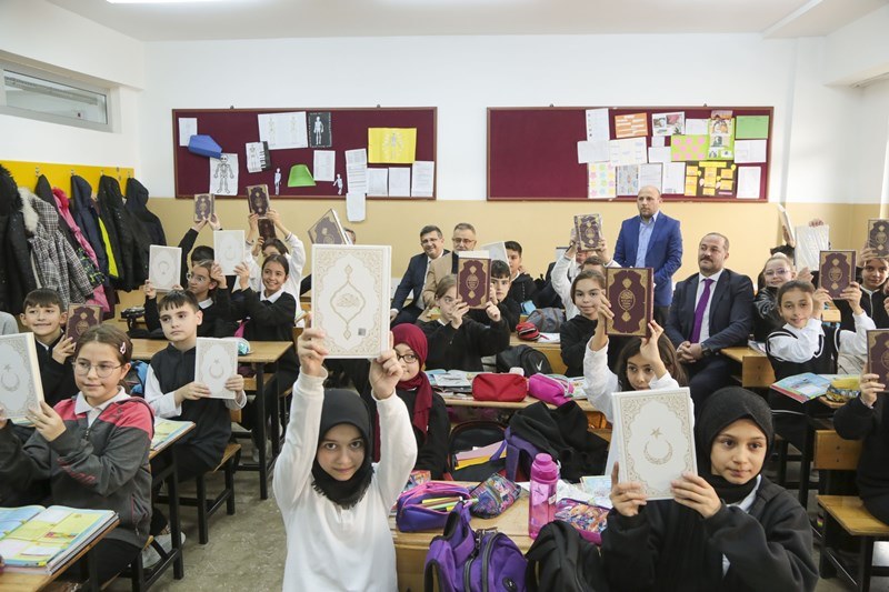 50 Bin Kur’an-ı Kerim Hediye Edilecek