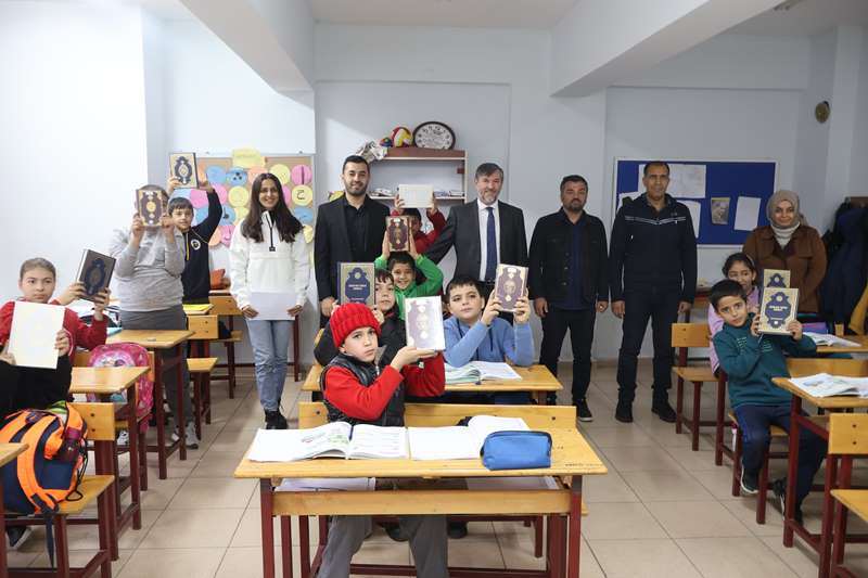 50 Bin Kur’an-ı Kerim Hediye Edilecek