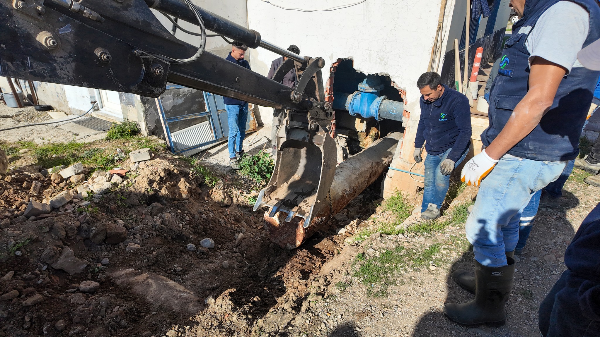 Başkan Öztaş, Saha Çalışmalarını Yerinde İnceledi