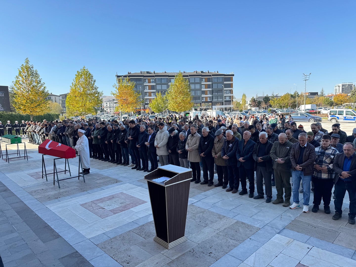 Afyonkarahisarlı Eski Vali Muhittin Keskin Son Yolculuğuna Uğurlandı