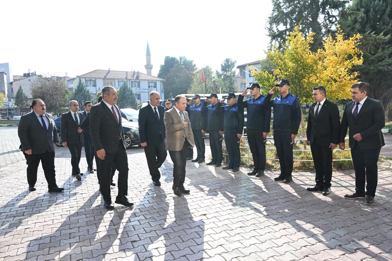 AKÜ'den Dinar Belediyesi'ne Stratejik Ziyaret: Eğitimde İş Birliği Vurgusu