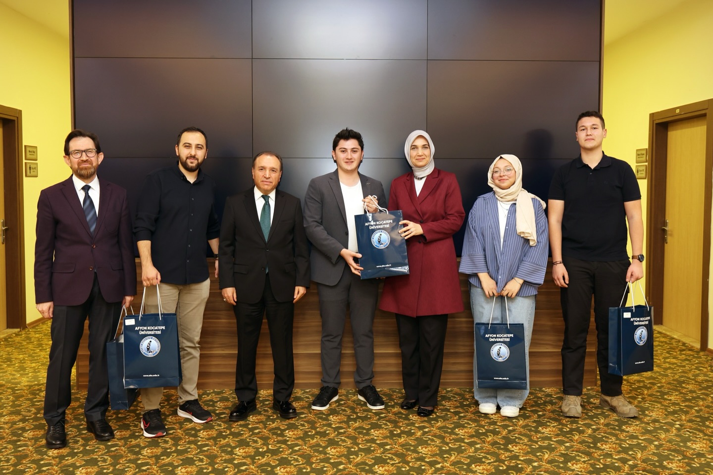 AKÜ Danışma Kurulu Toplantısı Vali Yiğitbaşı Başkanlığında Gerçekleştirildi