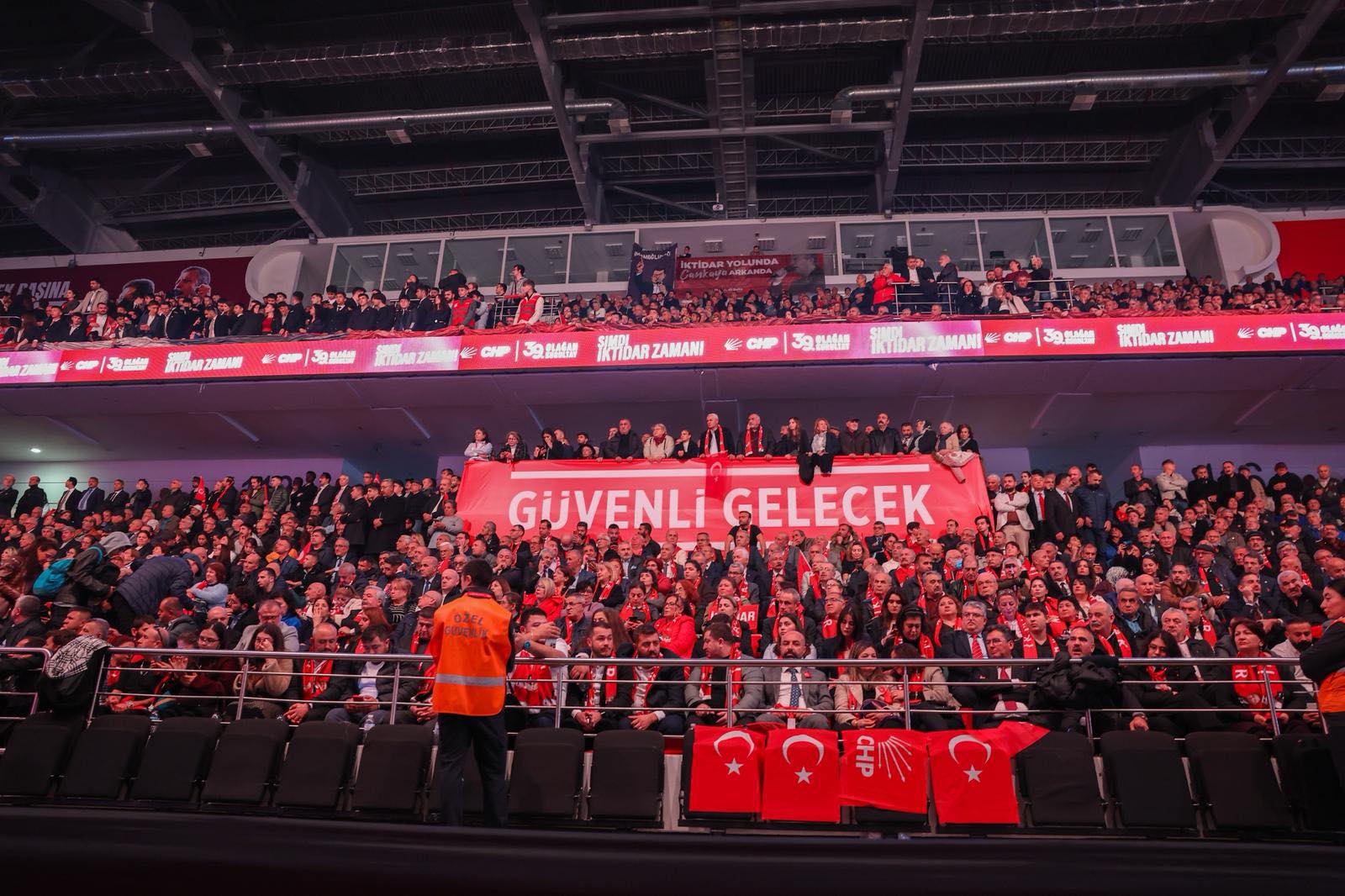 Başkan Karadeniz: "Özgür Özel'in Liderliğinde İktidar Yolunda İlerleyeceğiz"