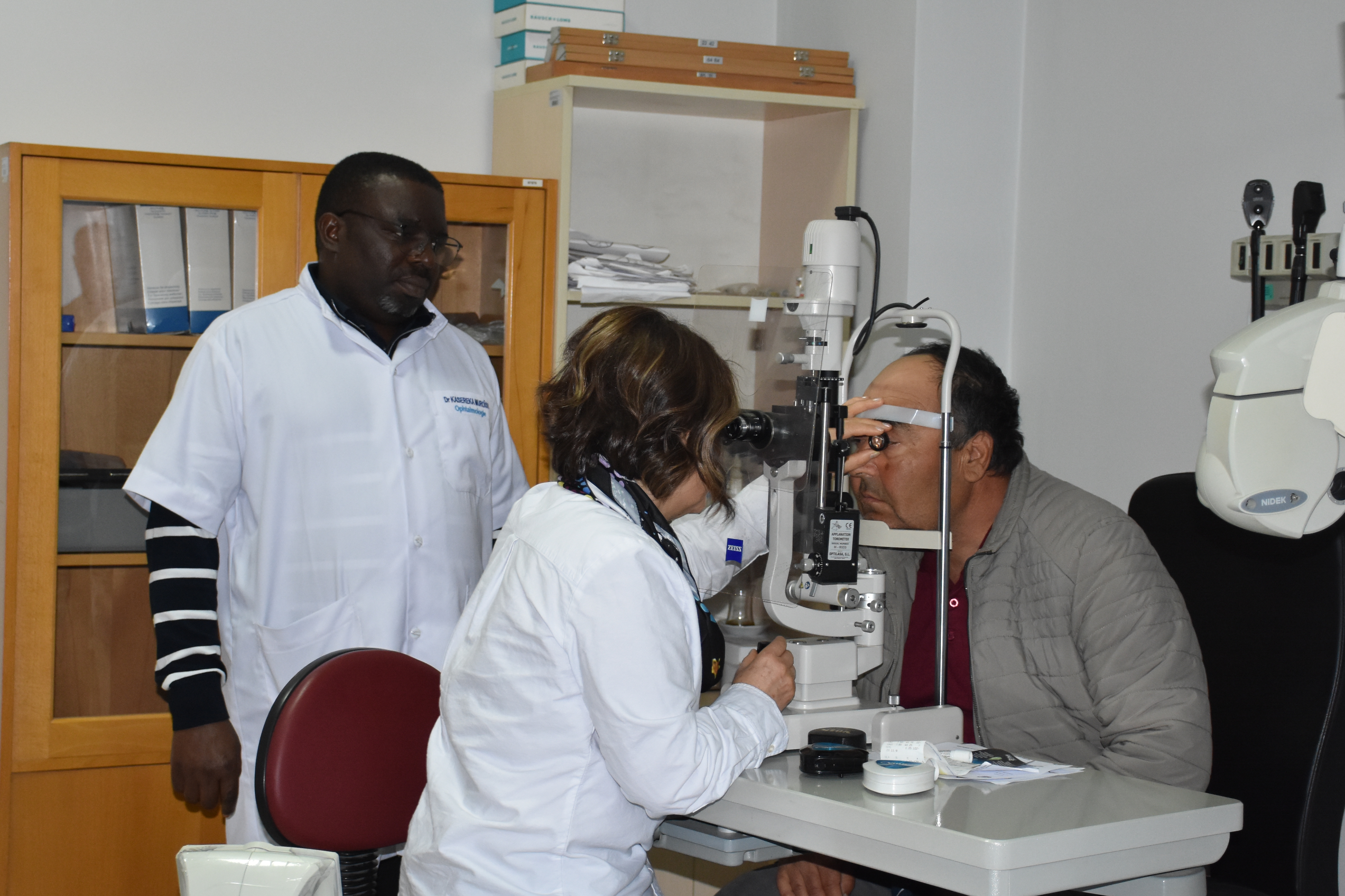 Kongo'dan Afyonkarahisar'a Uzanan Göz Hekimliği Yolculuğu