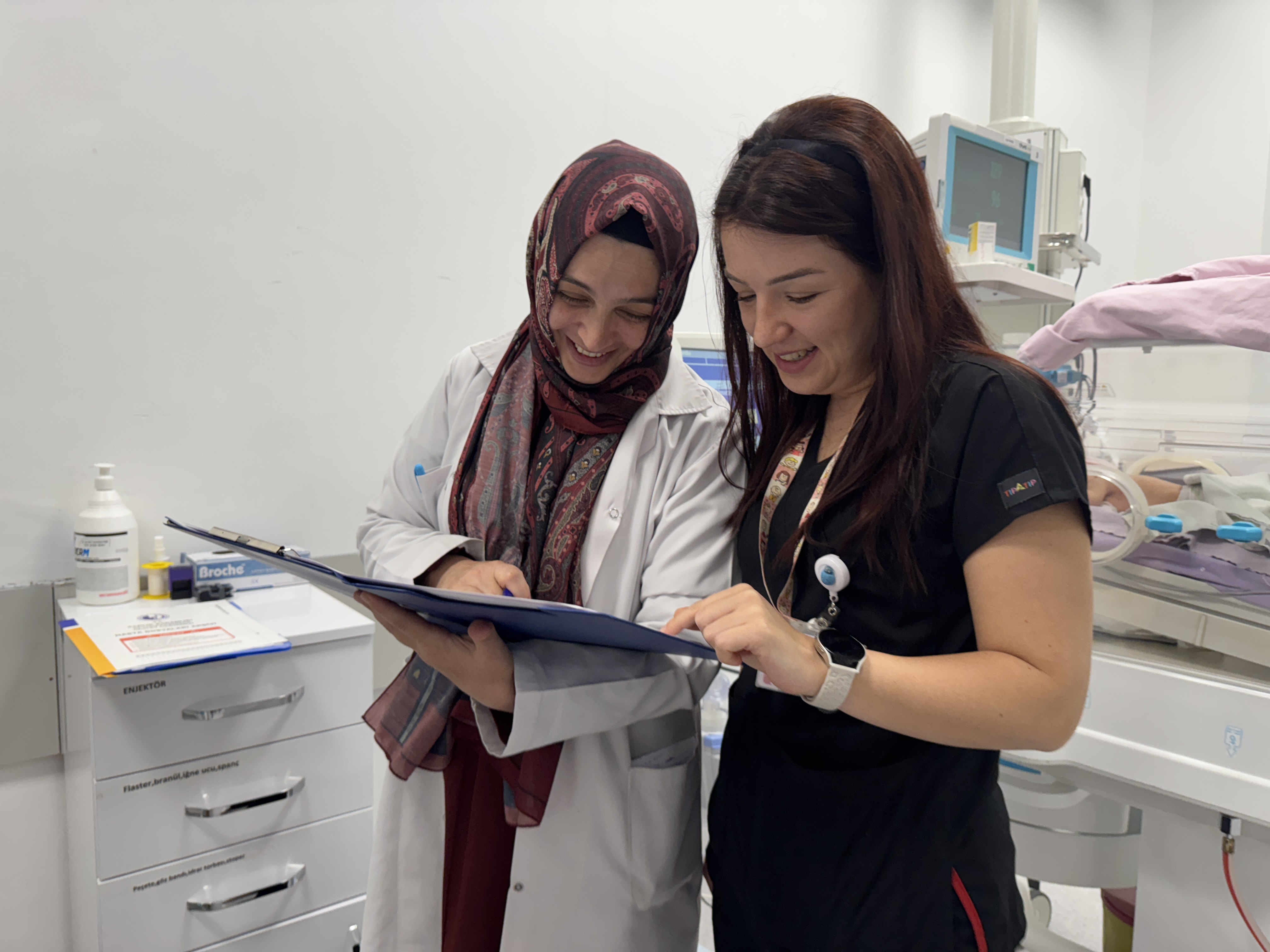 Afyonkarahisar Devlet Hastanesi Prematüre Ünitesi, Minik Hayatlara Umut Oluyor