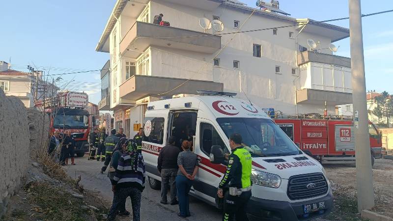 Afyonkarahisar'da Ataköy Mahallesi'nde Yangın!