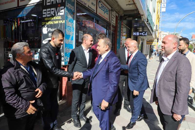 Ak Parti Afyonkarahisar’da Birlik Ve Beraberlik Mesajı Sahadan Verildi