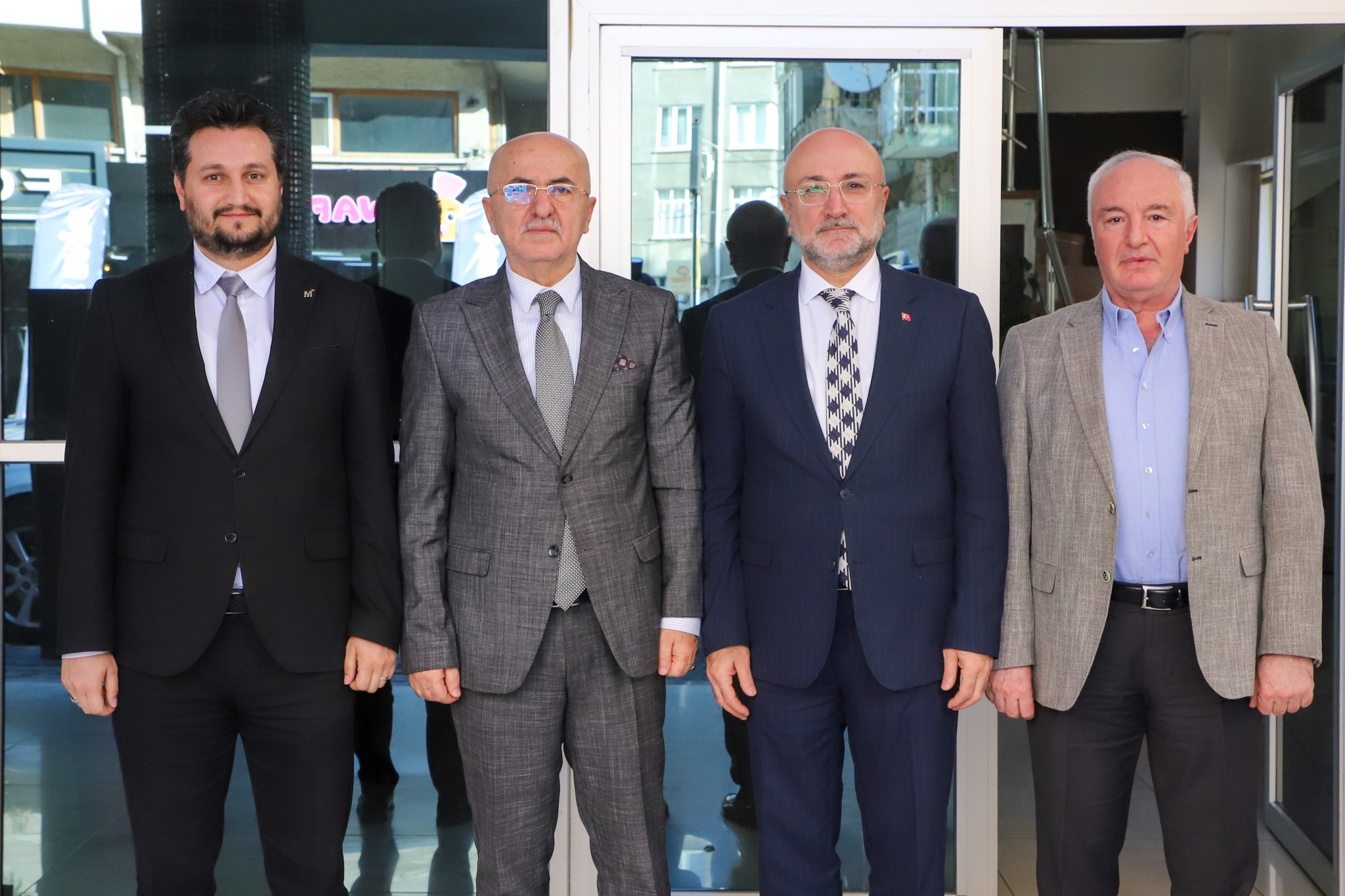 AK Parti'den SMMMO'YA Ziyaret