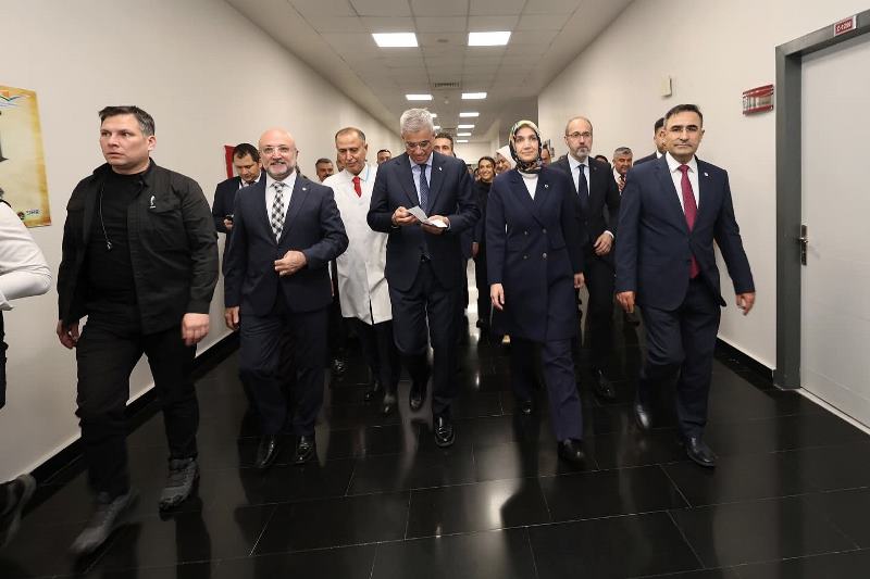 Bakan Memişoğlu, Devlet Hastanesinde İncelemelerde Bulundu