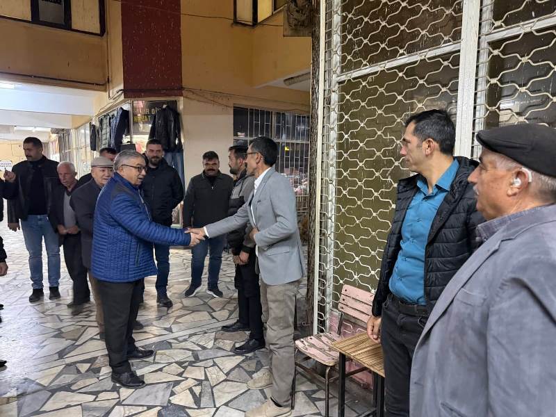 Başkan Özaşkın Esnafla Bir Araya Geldi