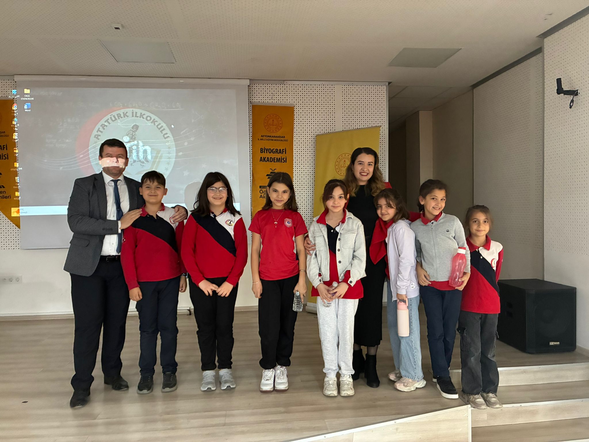 Afyonkarahisar Nüfus Müdürlüğü'nden Yoğun Mesai