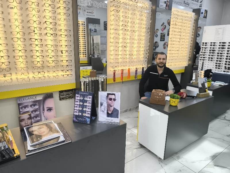 “Gözlük Seçimi Numaranın Artmasını Ve Azalmasını Sağlar”