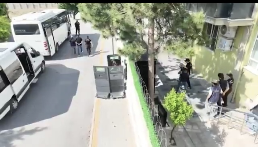 Afyonkarahisar'ın da Aralarında Bulunduğu 45 İlde 178 Şüpheli Yakalandı