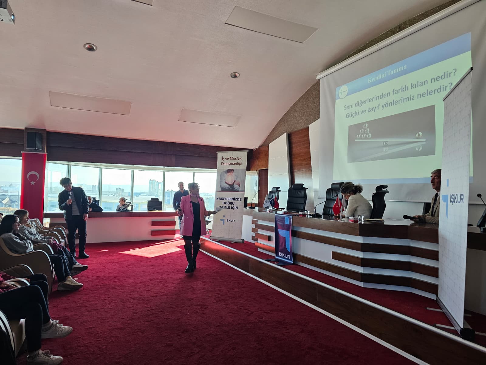 İŞKUR Uzmanları RSP Öğrencileriyle Buluştu: Kariyer ve CV Eğitimi Verildi