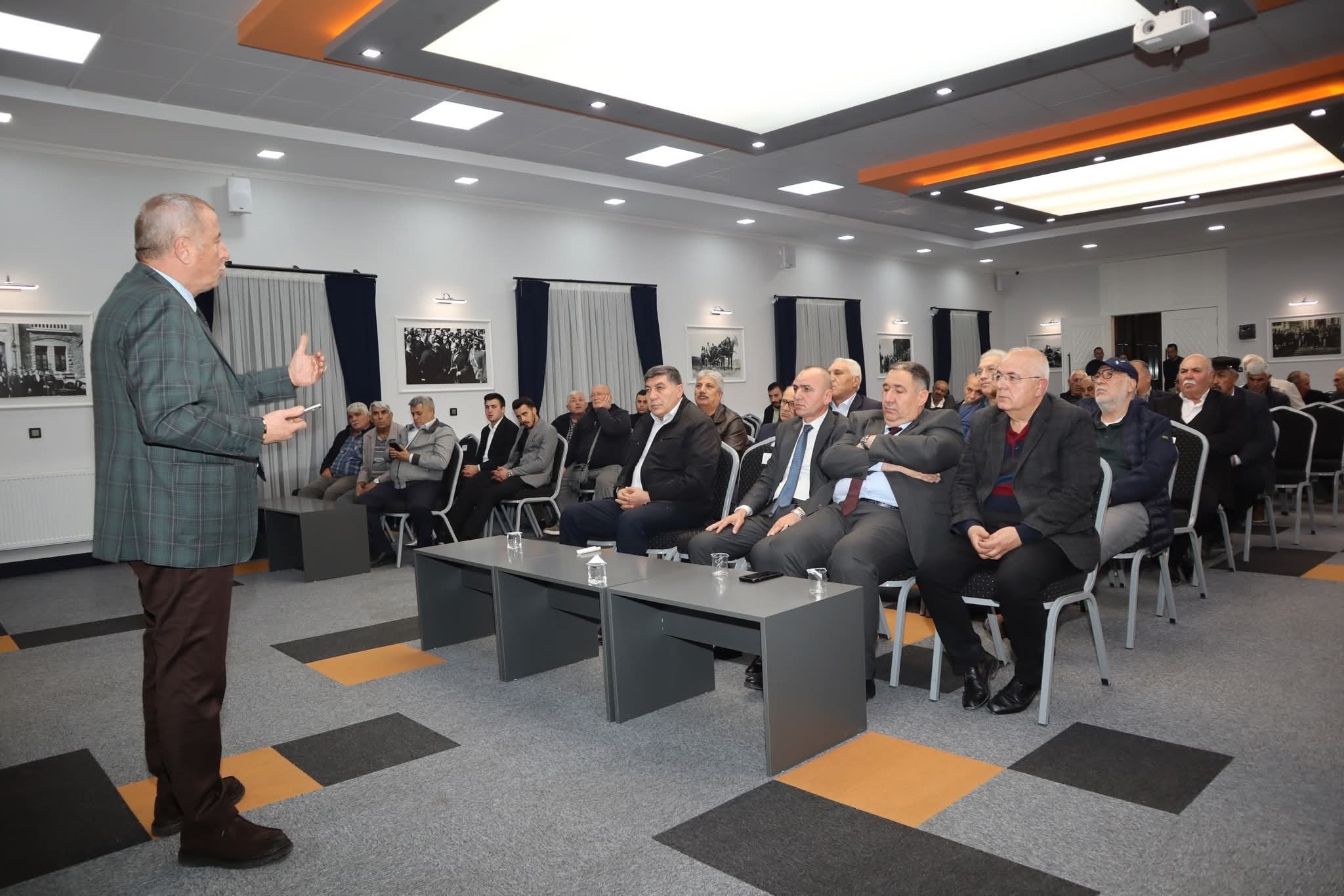 İYİ Parti'de Kongre Öncesi Afyonkarahisar Çıkarması